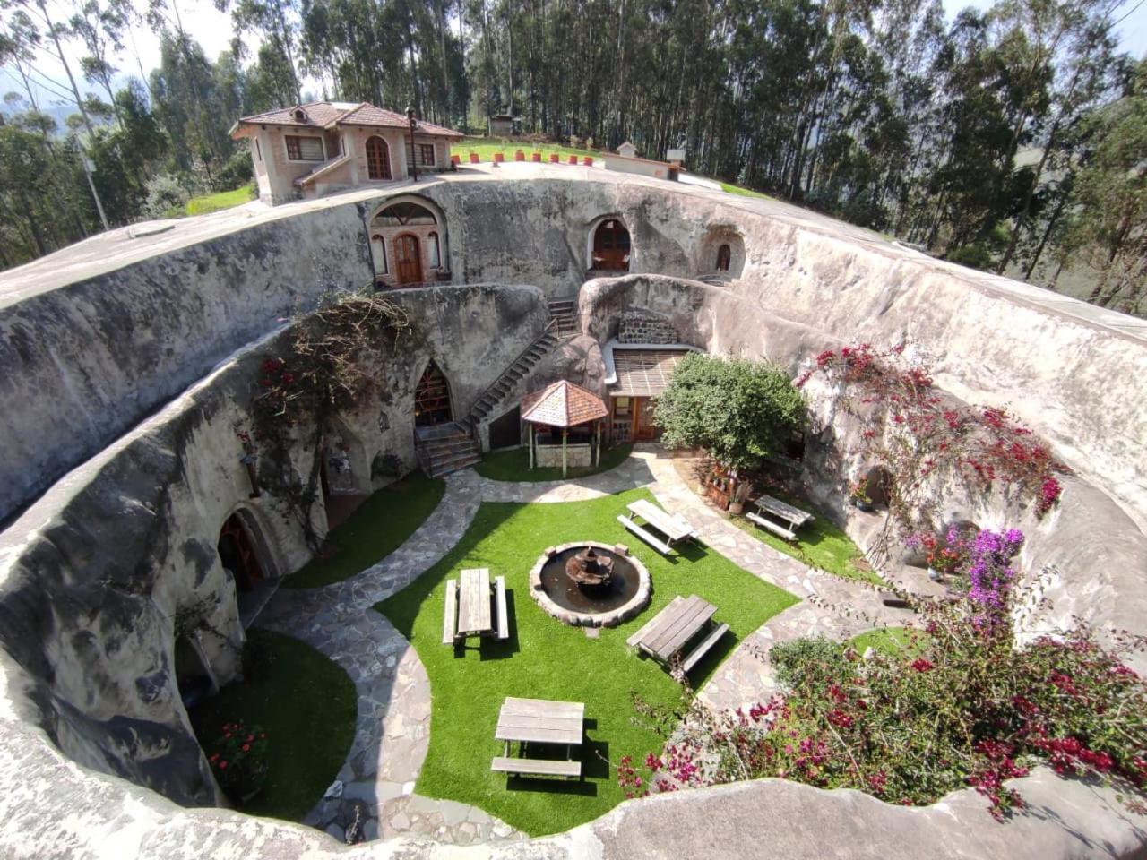 Hacienda Las Cuevas Terra Lodge Pifo Exterior foto
